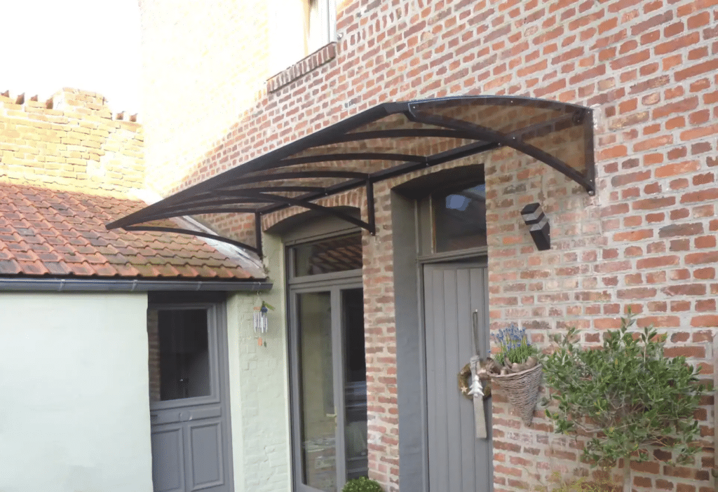 Marquise moderne en verre feuilleté trempé, sur mesure