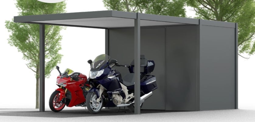 Carport moto avec pieds déportés, et cabanon intégré